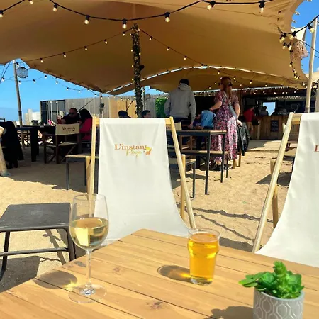 Les Pieds Dans L'eau / F2 Avec Vue Sur アパート