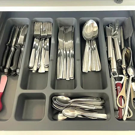 Les Pieds Dans L'eau / F2 Avec Vue Sur * ウルガット