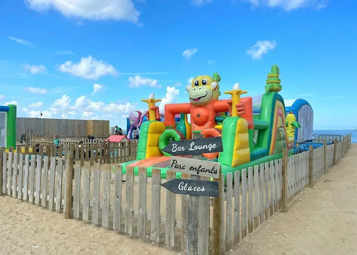 Les Pieds Dans L'eau / F2 Avec Vue Sur