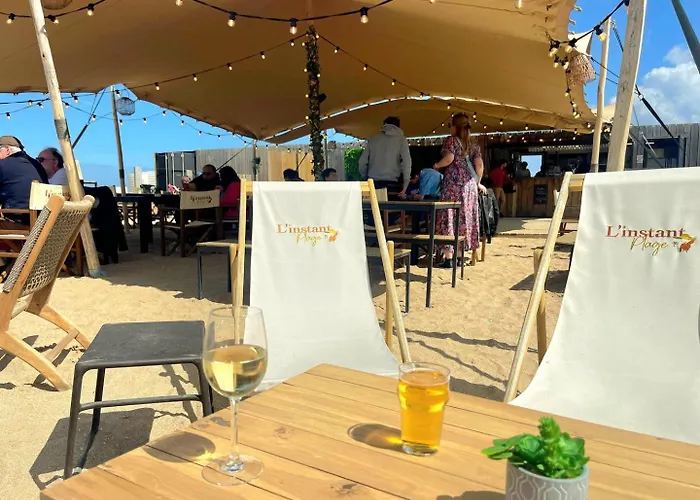 Les Pieds Dans L'eau / F2 Avec Vue Sur アパート